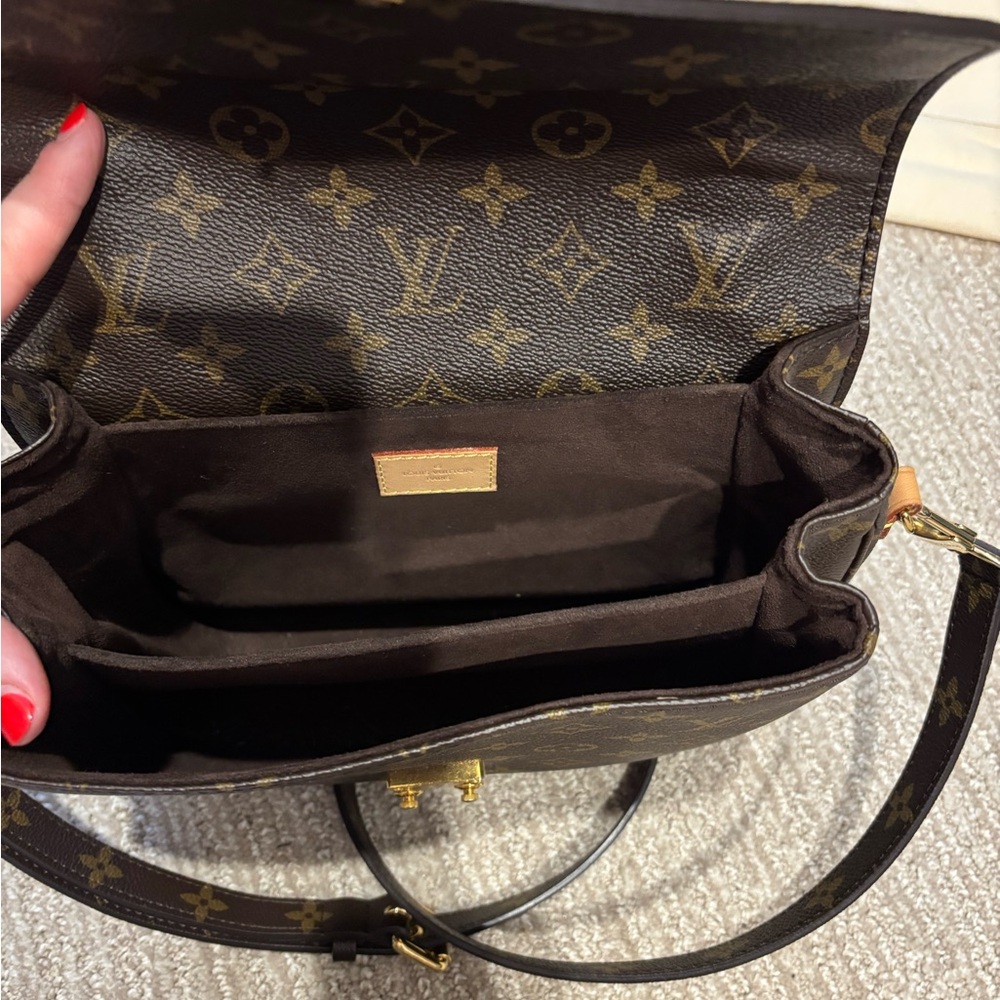 LOUIS VUITTON Pochette Métis - Picture 9 of 11